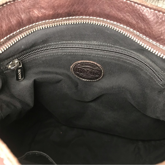 ROOTS VINTAGE MADE IN CANADA 100% LEATHER BROWN BUCKET CROSSBODY SHOULDER BAG - Picture 6 of 9